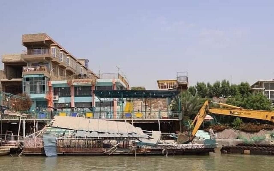 إزالة 20 مطعما في بغداد تجاوزت على نهر دجلة